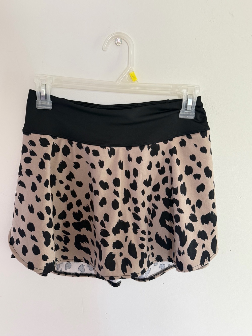 Nicole Miller Sport Leopard-Print Athletic Skort with Black Waist Panel